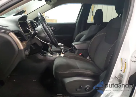 2016 Jeep Cherokee Latitude z USA, uszkodzony, nr VIN 1C4PJMCSXGW119312